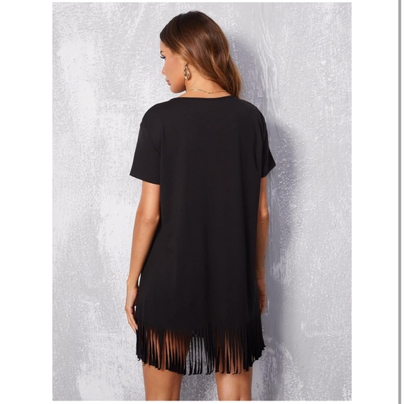 Short Sleeve Crewneck Fringe Hem T-shirt Dress - Picture 2 of 8